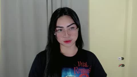 Snapshot of cathy_ho chatting on 12, 3, 2025 cathy_ho online show from 12, 3, 2025