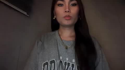 Snapshot of cathy_sanches chatting on 15, 5, 2026 cathy online show from 15, 5, 2026