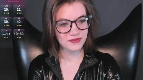 Snapshot of cathybarnes chatting on 10, 6, 2026 cathybarnes online show from 10, 6, 2026