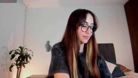 Snapshot of catimore chatting on 26, 4, 2026 Catimore online show from 26, 4, 2026
