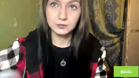 Snapshot of catinagaznes chatting on 23, 11, 2025 Lola online show from 23, 11, 2025