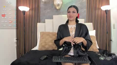 Snapshot of catiusca_reyes_03 chatting on 9, 1, 2026 catiusca_reyes_03 online show from 9, 1, 2026