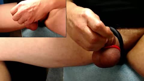 Snapshot of catlover03 chatting on 4, 12, 2025 Mike online show from 4, 12, 2025