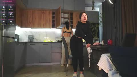 Snapshot of catolinanight chatting on 15, 11, 2025 catolinanight online show from 15, 11, 2025