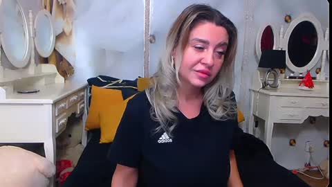 Snapshot of catpussy4 chatting on 13, 1, 2025 lauren online show from 13, 1, 2025