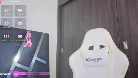 Snapshot of catrina_rich chatting on 3, 11, 2025 catrina online show from 3, 11, 2025