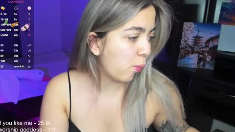 Snapshot of catrinaeuphorina chatting on 19, 1, 2025 Catrina or just Cat online show from 19, 1, 2025