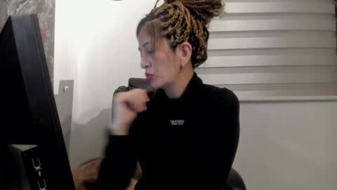 CATT EVANS online show from 9, 10, 2025