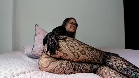Snapshot of cattaleya_rose chatting on 5, 5, 2026 Catta online show from 5, 5, 2026