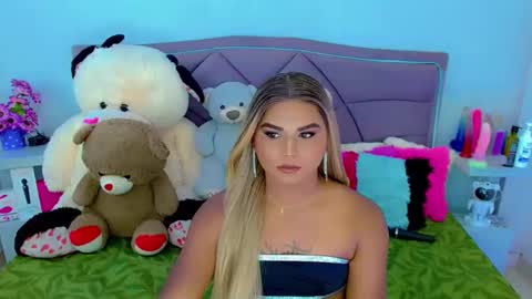 Snapshot of cattaleya_skinny chatting on 12, 11, 2025 cattaleya skinny online show from 12, 11, 2025