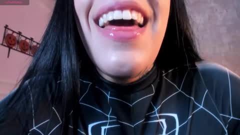 Snapshot of cattleya_jensen chatting on 4, 10, 2025 Cattleya online show from 4, 10, 2025