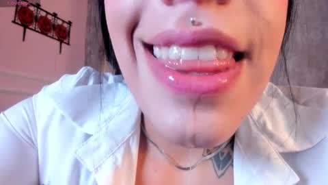 Snapshot of cattleya_jensen chatting on 7, 10, 2025 Cattleya online show from 7, 10, 2025