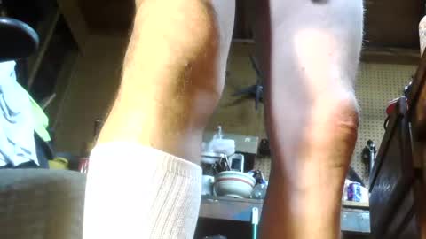 Snapshot of caughtnaked chatting on 12, 10, 2025 caughtnaked online show from 12, 10, 2025
