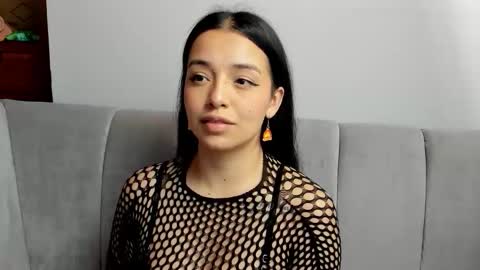 Snapshot of caylincollins chatting on 21, 10, 2025 caylincollins online show from 21, 10, 2025