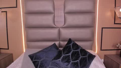 Snapshot of caylincollins chatting on 3, 12, 2025 caylincollins online show from 3, 12, 2025