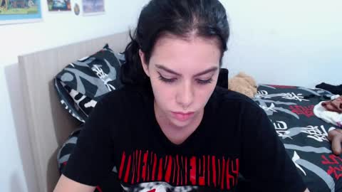 Snapshot of cazadora80s chatting on 10, 2, 2025 cazadora80s online show from 10, 2, 2025