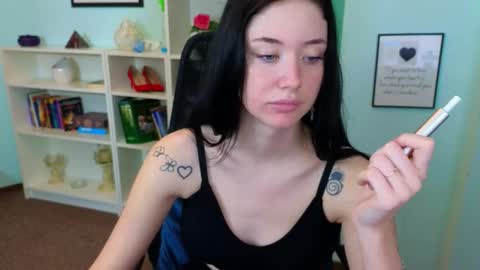 Snapshot of cb_ivanna chatting on 17, 11, 2025 Ivanna online show from 17, 11, 2025