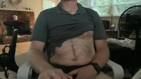 Snapshot of cbjohnjohn chatting on 26, 9, 2025 John online show from 26, 9, 2025