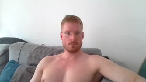 Snapshot of ccloser87 chatting on 12, 6, 2026 ccloser87 online show from 12, 6, 2026