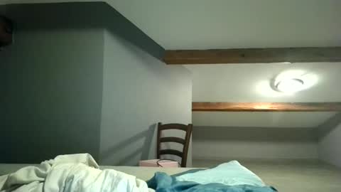 Snapshot of cclovefrench chatting on 2, 12, 2025 cclovefrench online show from 2, 12, 2025