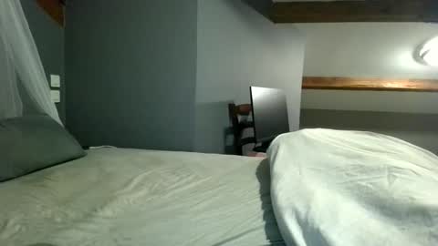 Snapshot of cclovefrench chatting on 5, 12, 2025 cclovefrench online show from 5, 12, 2025