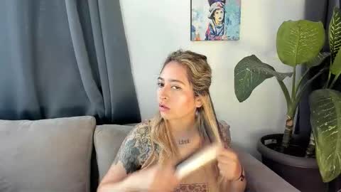 ccuteass online show from 14, 1, 2025