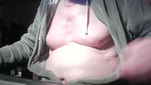 Snapshot of cd_99 chatting on 26, 4, 2026 cd_99 online show from 26, 4, 2026