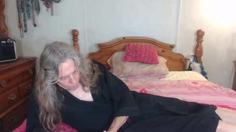 Jackie online show from 8, 10, 2025