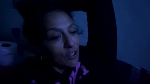 Snapshot of cece_vibez chatting on 6, 1, 2026 cece_vibez online show from 6, 1, 2026