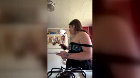 Snapshot of cecerose813 chatting on 11, 5, 2026 cecerose813 online show from 11, 5, 2026