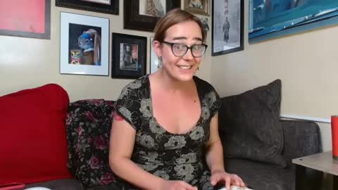 Snapshot of cecilysaintclaire chatting on 24, 9, 2025 Cecily Saint Claire online show from 24, 9, 2025