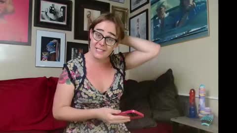 Snapshot of cecilysaintclaire chatting on 21, 10, 2025 Cecily Saint Claire online show from 21, 10, 2025