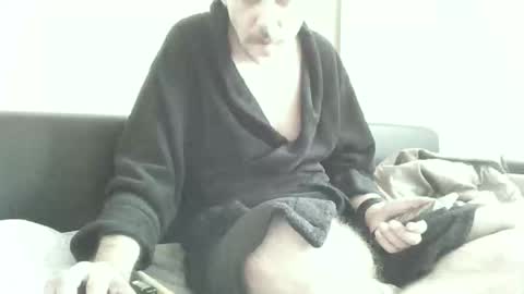 Snapshot of cedricodereims51 chatting on 28, 11, 2025 cedricodereims51 online show from 28, 11, 2025