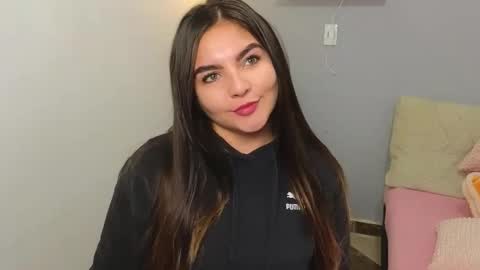 Snapshot of celeste_1star chatting on 2, 10, 2025 celeste_1star online show from 2, 10, 2025