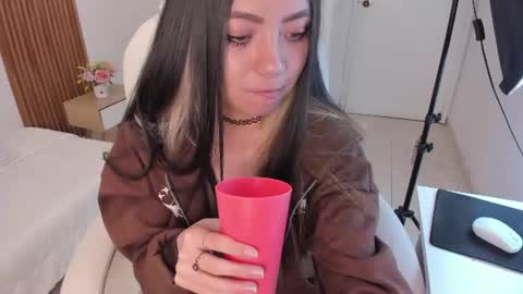 Snapshot of celeste_belmontt chatting on 1, 7, 2026 Celeste online show from 1, 7, 2026