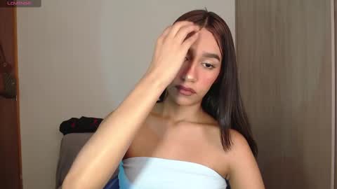 Snapshot of celeste_cute4 chatting on 19, 1, 2025 celeste_cute4 online show from 19, 1, 2025