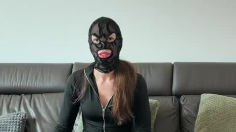 celeste grayson online show from 14, 6, 2026