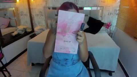 Snapshot of celeste_muller chatting on 12, 9, 2025 celeste online show from 12, 9, 2025