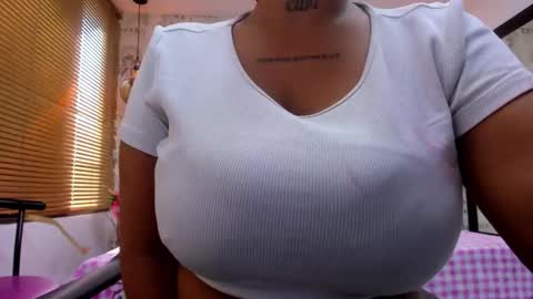 Snapshot of celeste_muller chatting on 15, 10, 2025 celeste online show from 15, 10, 2025