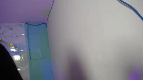 Snapshot of celeste_polis chatting on 8, 11, 2025 celeste_polis online show from 8, 11, 2025