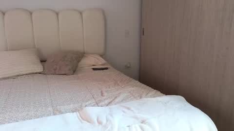 Celeste Tailor online show from 25, 3, 2026