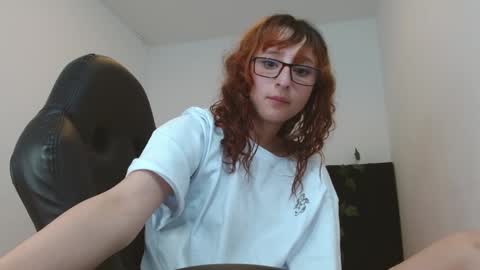 celesteayase online show from 4, 2, 2025