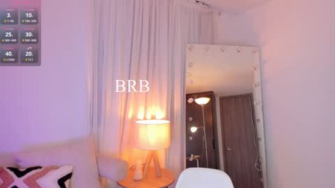 Snapshot of celia_dubois chatting on 30, 1, 2025 Ari online show from 30, 1, 2025