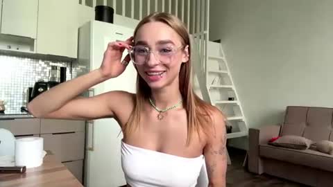 Amilia online show from 23, 6, 2026