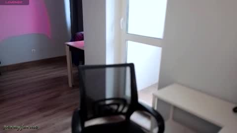 Snapshot of centurion_1 chatting on 23, 11, 2025 Bruce online show from 23, 11, 2025