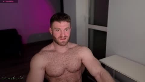 Snapshot of centurion_1 chatting on 25, 11, 2025 Bruce online show from 25, 11, 2025