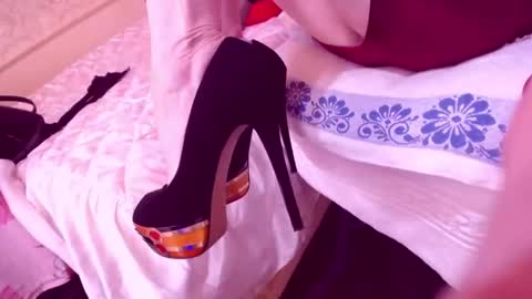 Cerise online show from 19, 2, 2025