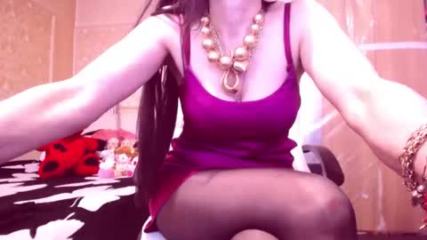 Cerise online show from 3, 2, 2026