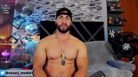 Snapshot of cesar_joness chatting on 3, 12, 2024 Cesar jones online show from 3, 12, 2024