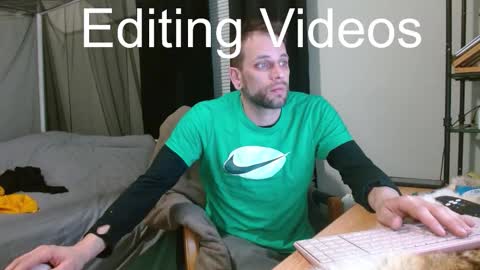 Snapshot of cguffey2284 chatting on 5, 2, 2026 cguffey2284 online show from 5, 2, 2026